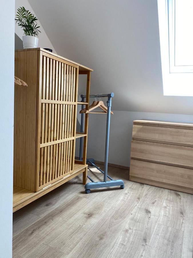 Helle 2 Zi. Wohnung Naehe Flughafen Muenchen Haimhausen  Exterior photo